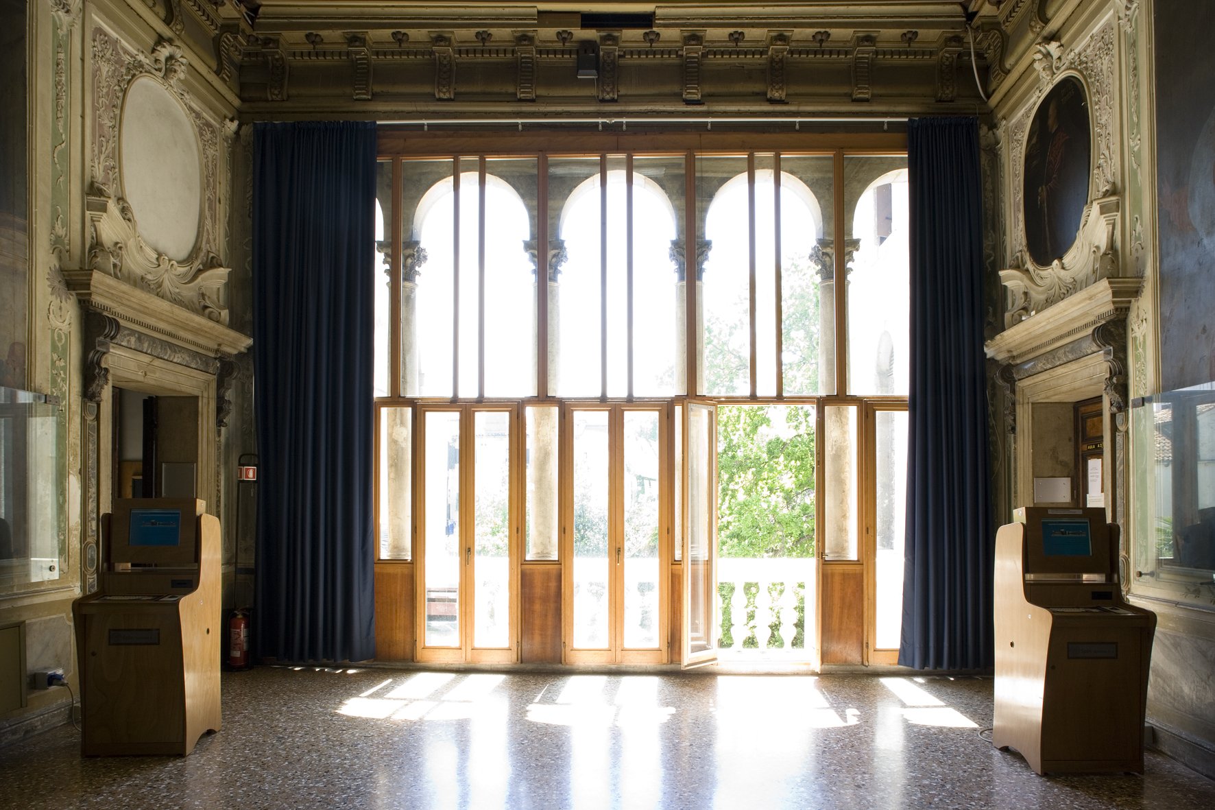 Scalone monumentale all’interno di Ca’ Tron